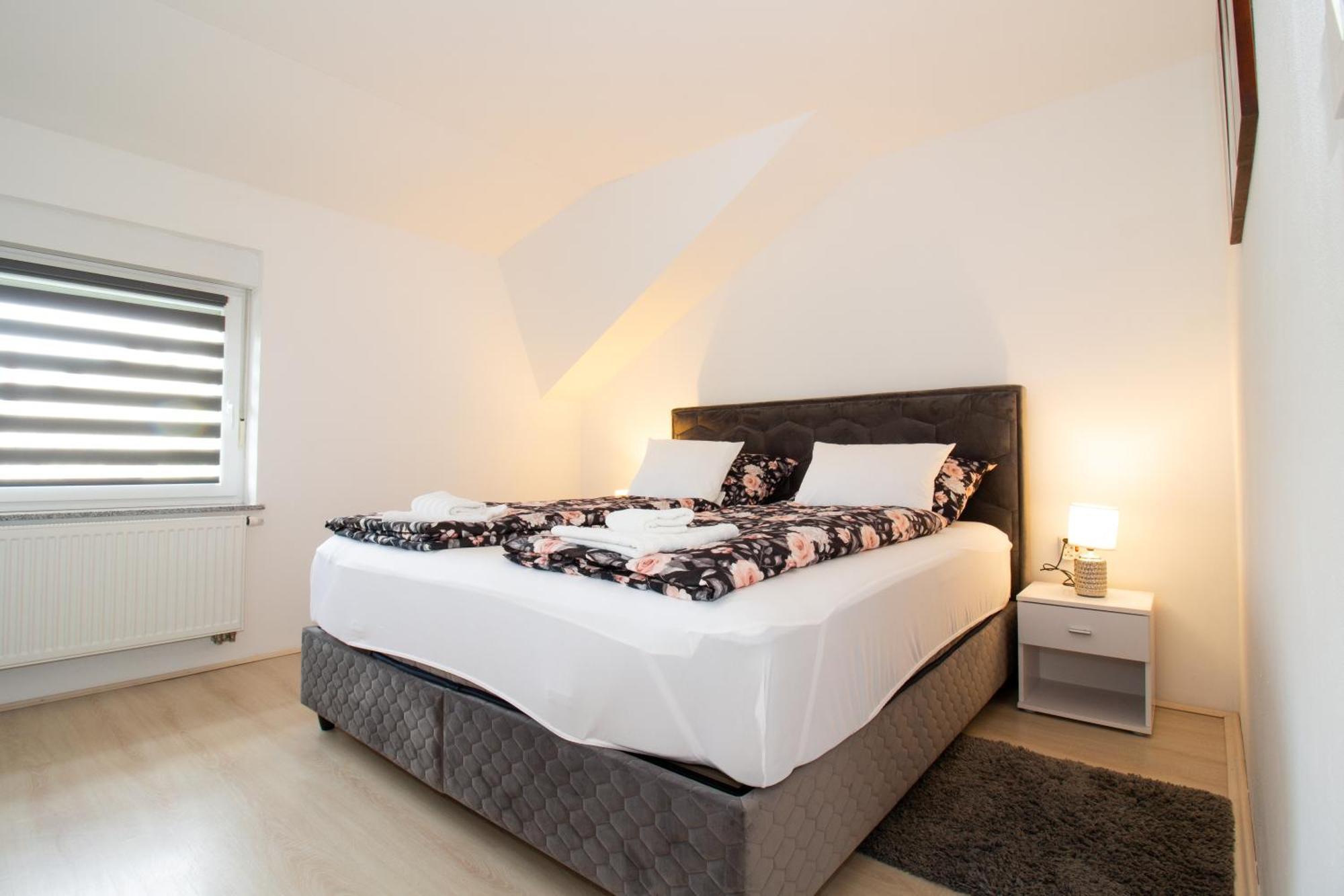 Apartman Keti Donja Lomnica Luaran gambar