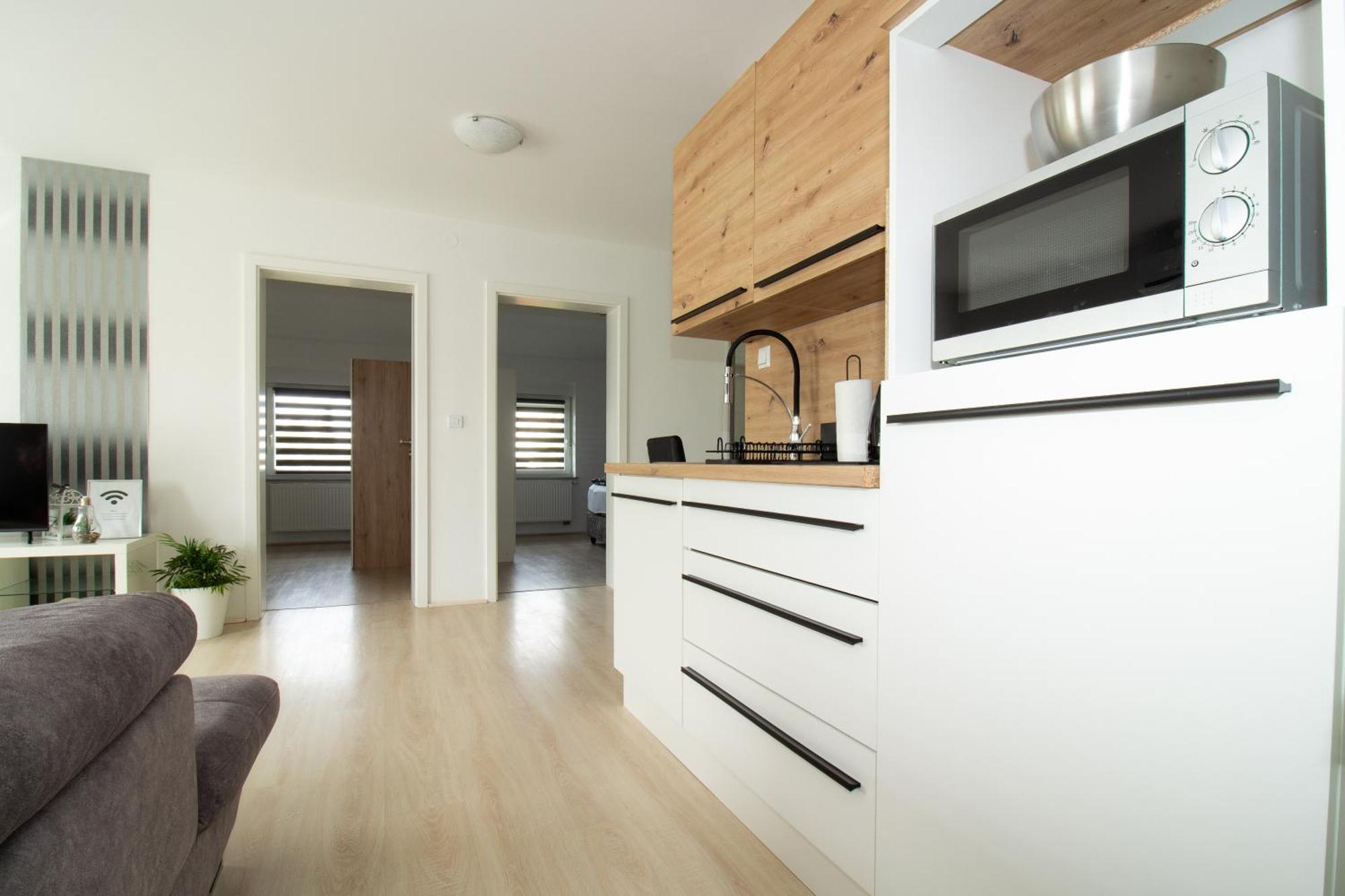 Apartman Keti Donja Lomnica Luaran gambar